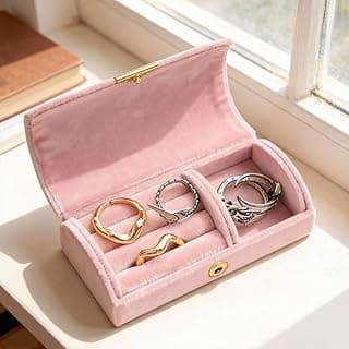 1 Piece Portable Mini Jewelry Box Light Luxury Velvetring Jewelry Storage Box Women's Business Trips Rings Earrings Jewelry Case,10x5.1x3.3cm (Light Pink)